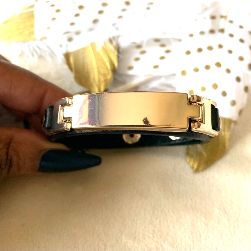 •Vegan Leather & Metal Mix• Bracelet Bundle - Picture 8 of 8